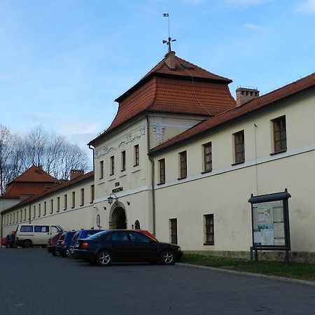 Hotel Dom Pielgrzyma Kalwaria Zebrzydowska Exterior foto