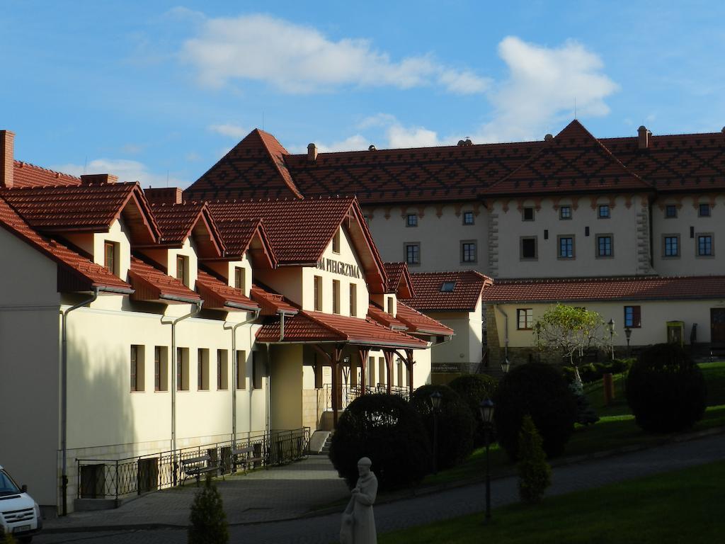 Hotel Dom Pielgrzyma Kalwaria Zebrzydowska Exterior foto