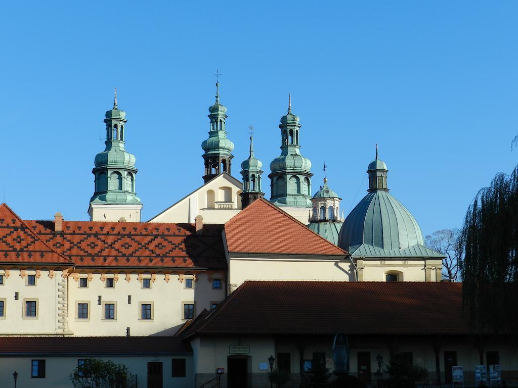 Hotel Dom Pielgrzyma Kalwaria Zebrzydowska Exterior foto